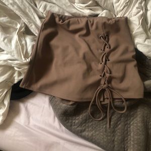 Super cute tan Windsor skort